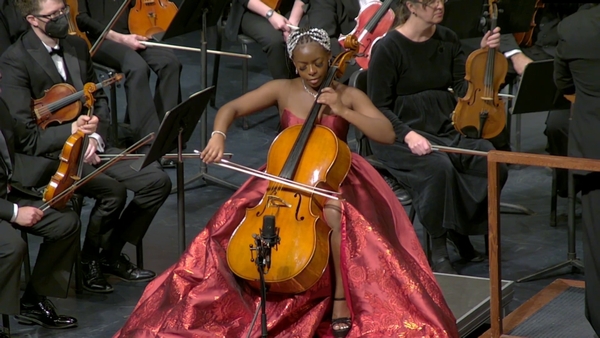 Cellist Ifetayo Ali Landing